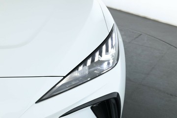 https://vehicle-cdn.autoleague.cloud/34720_1022265_9.jpg