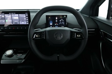 https://vehicle-cdn.autoleague.cloud/34720_1139706_21.jpg