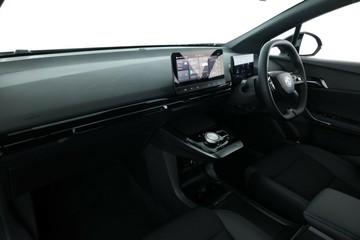https://vehicle-cdn.autoleague.cloud/34720_1139706_31.jpg