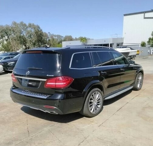 Mercedes Benz Gls-class image 4