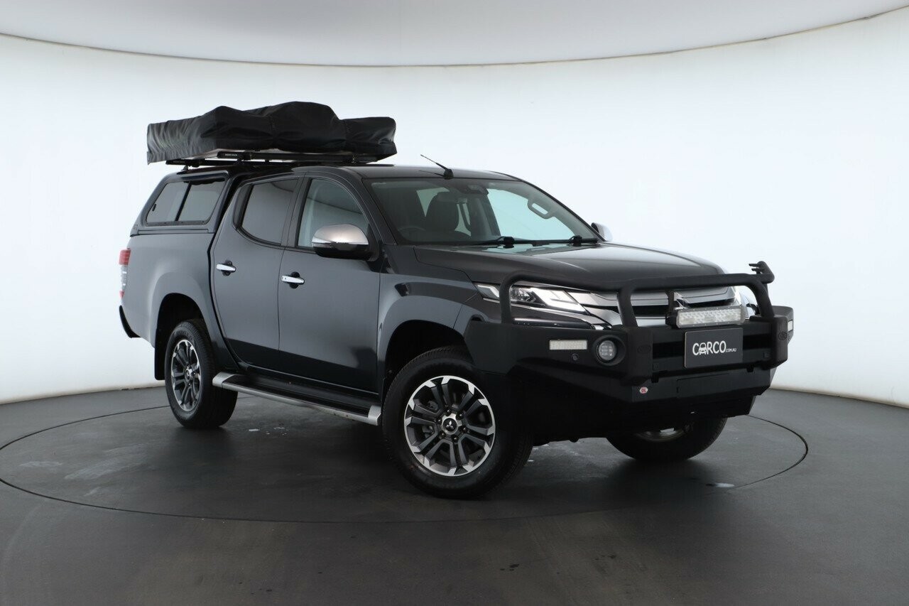 Mitsubishi Triton image 1