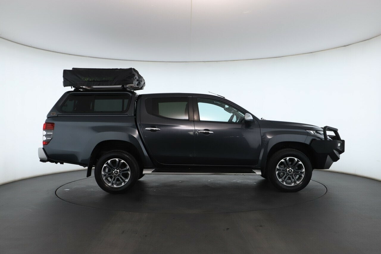 Mitsubishi Triton image 3