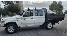 Toyota Landcruiser image 3