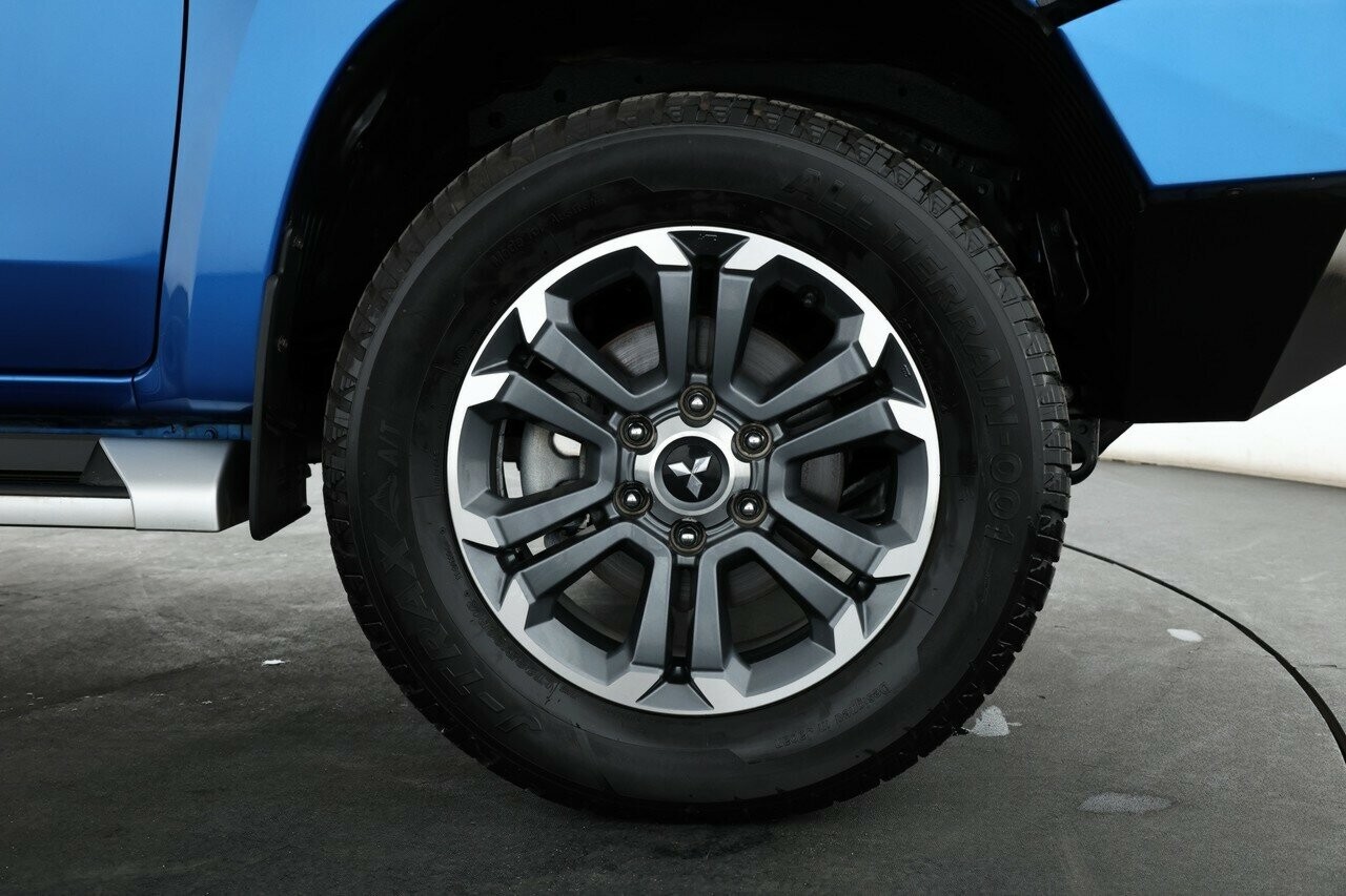 Mitsubishi Triton image 4