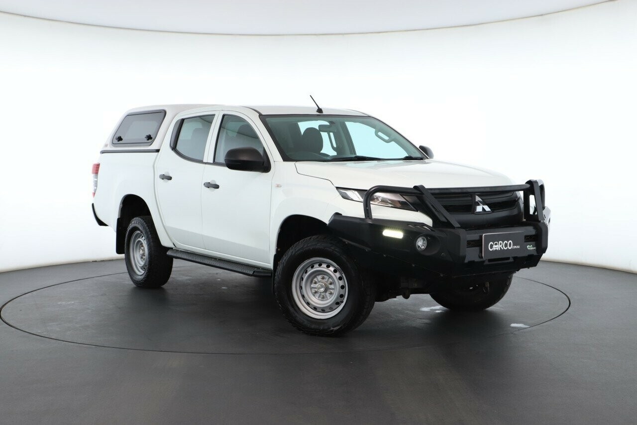 Mitsubishi Triton image 1