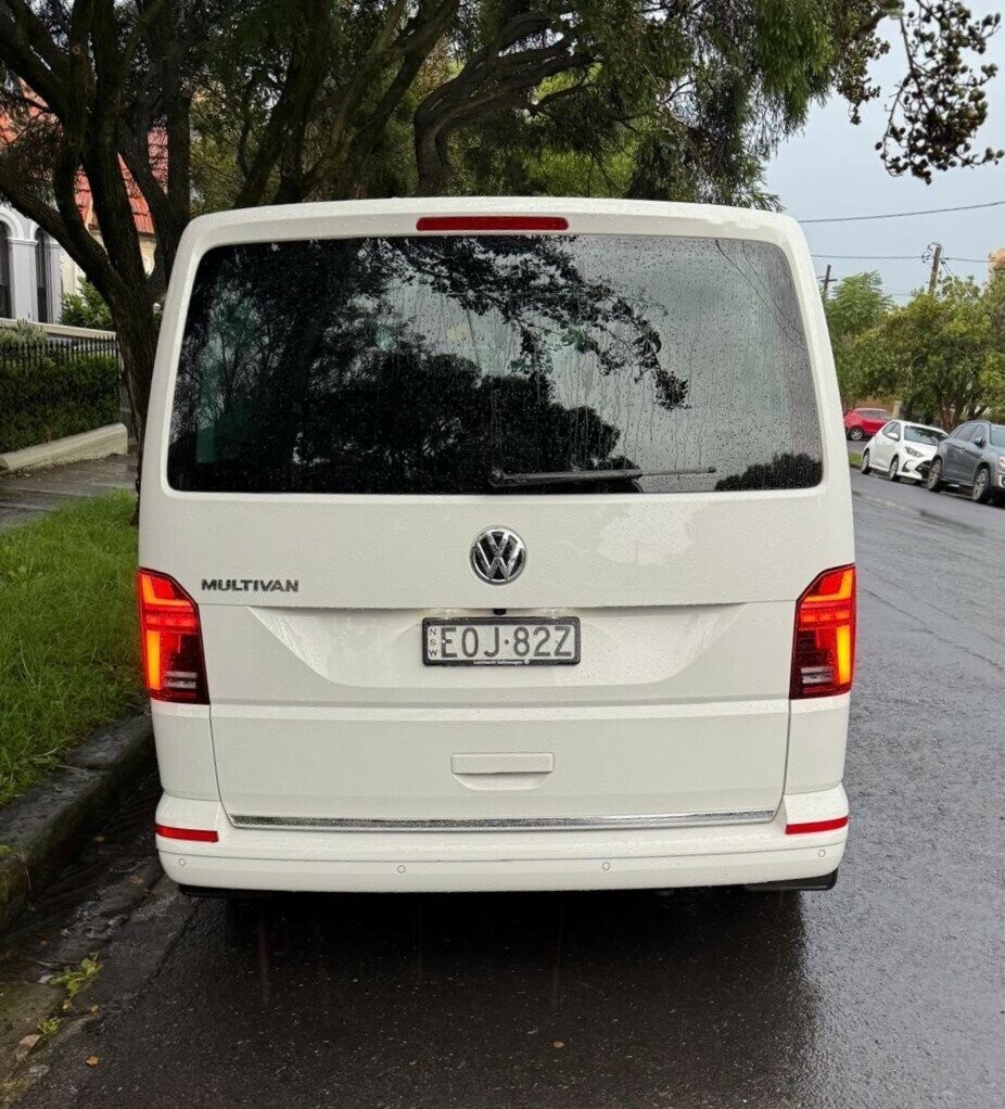 Volkswagen Multivan image 4