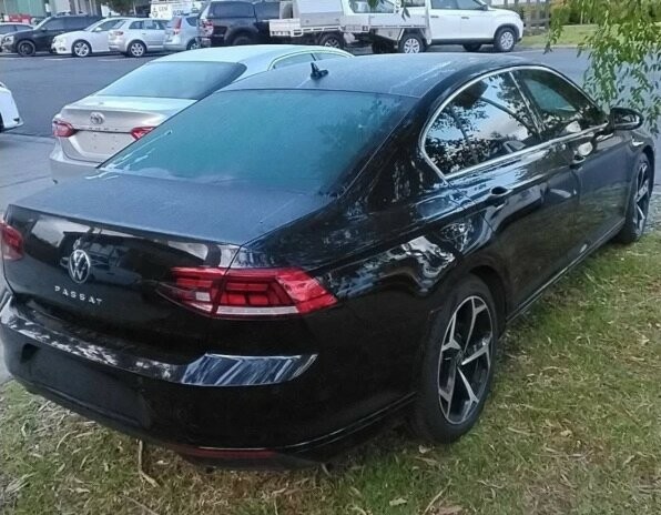 Volkswagen Passat image 3
