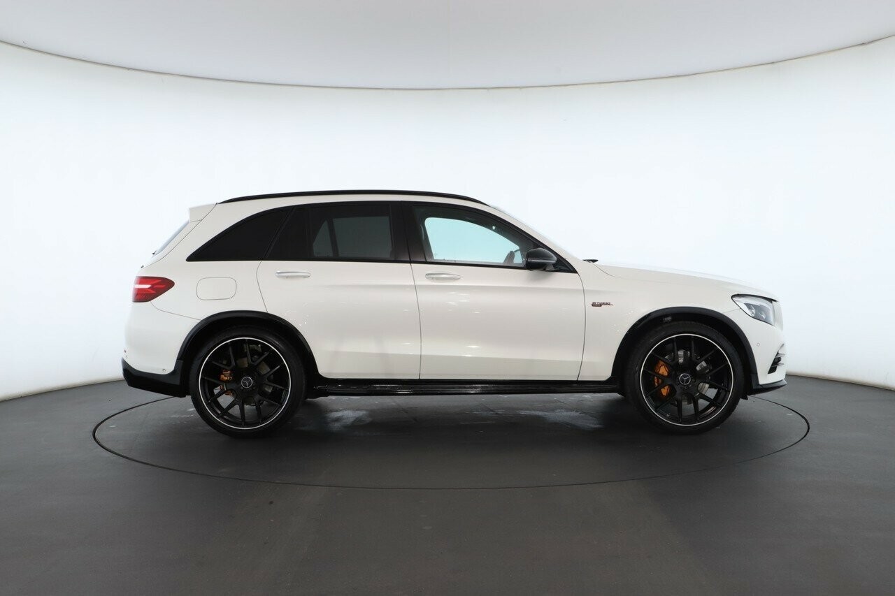 Mercedes Benz Glc-class image 3