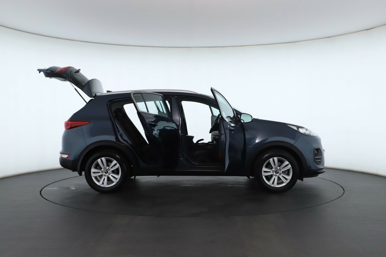 Kia Sportage image 3