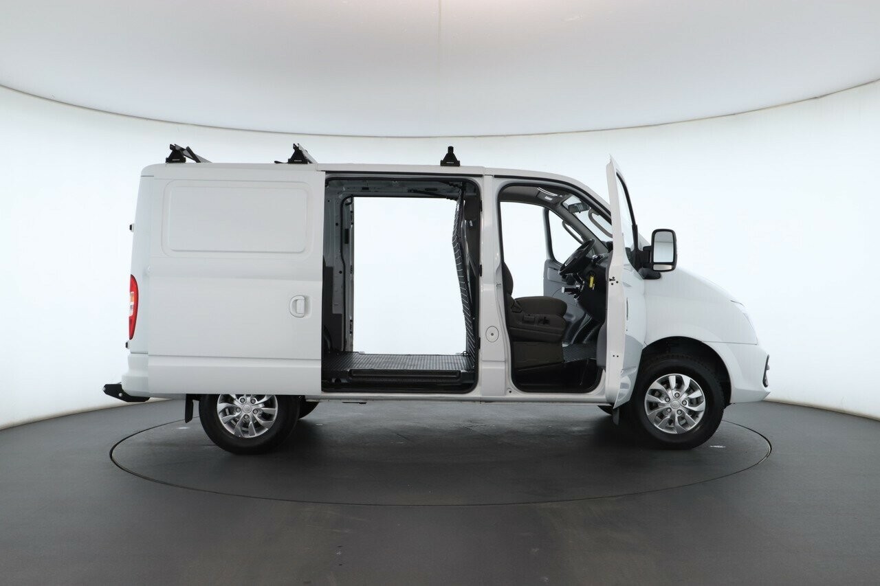 LDV V80 image 2