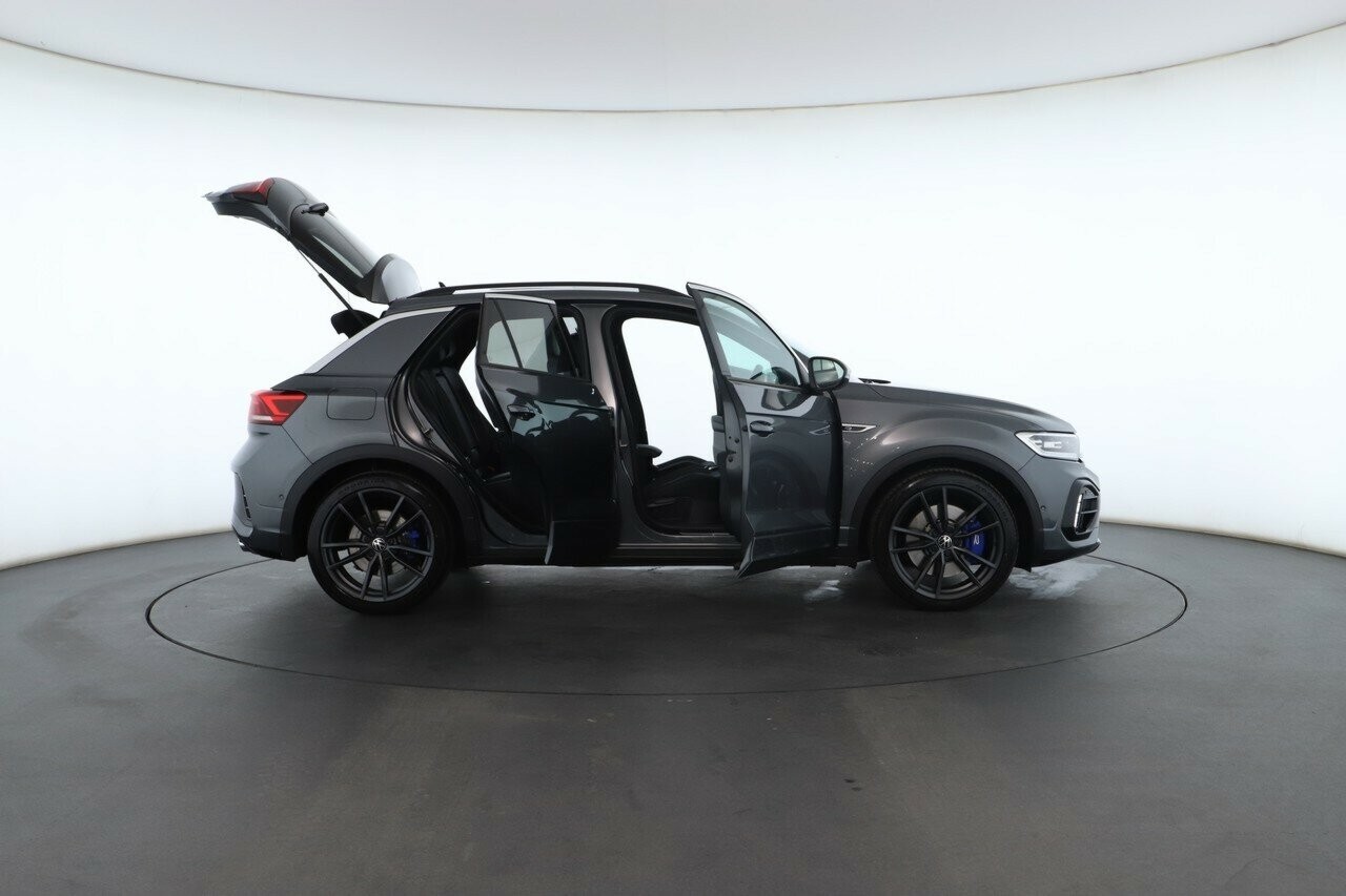 Volkswagen T-roc image 2