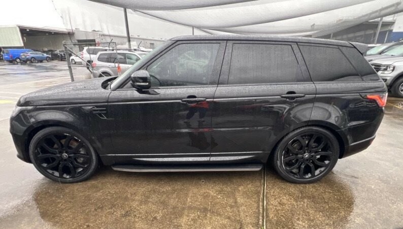 Land Rover Range Rover Sport image 2