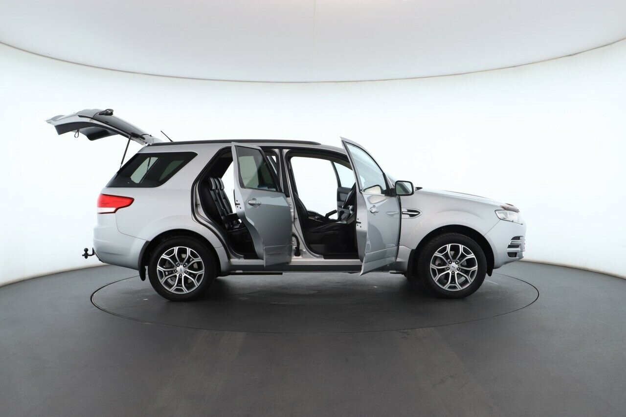 Ford Territory image 2