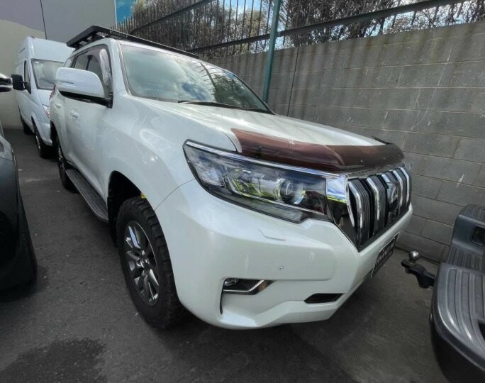 Toyota Landcruiser Prado image 1