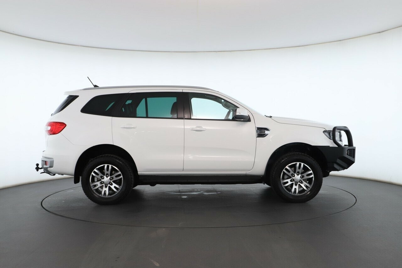 Ford Everest image 3
