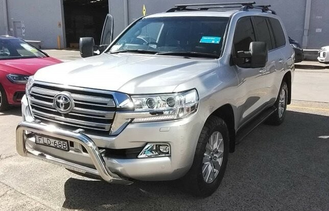 Toyota Landcruiser image 1
