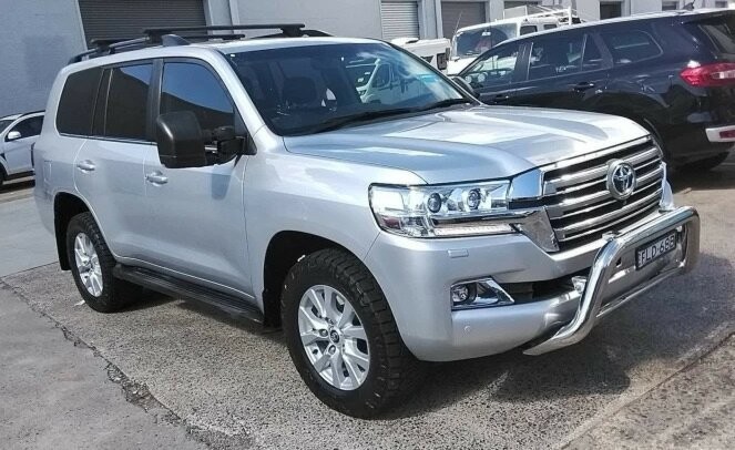 Toyota Landcruiser image 4
