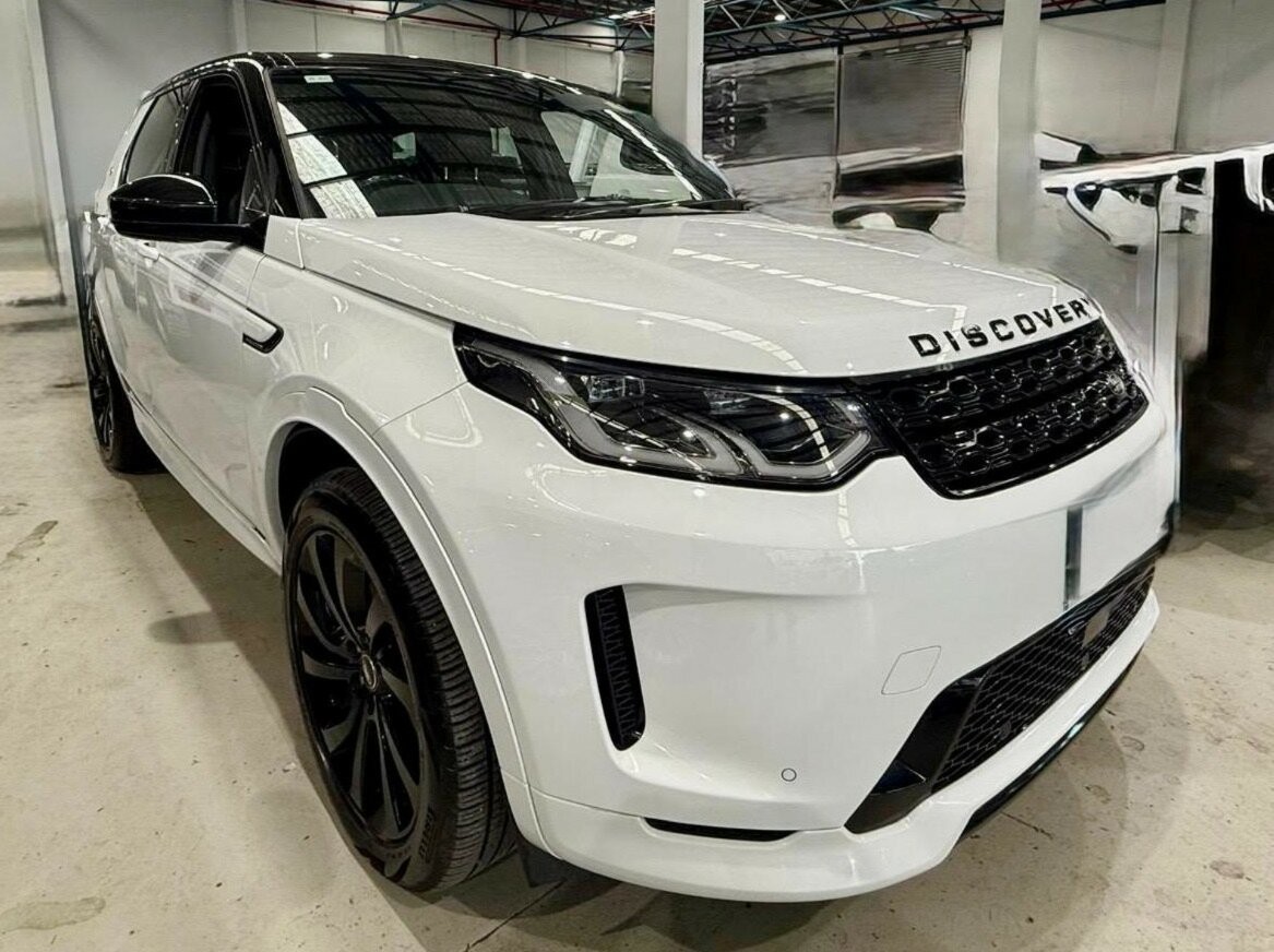 Land Rover Discovery Sport image 1