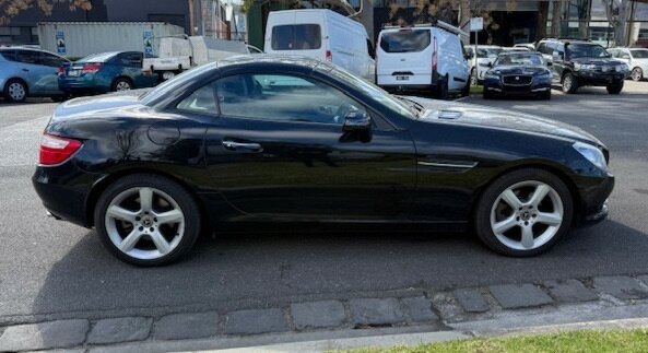 Mercedes Benz Slk-class image 2