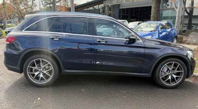 Mercedes Benz Glc-class image 2