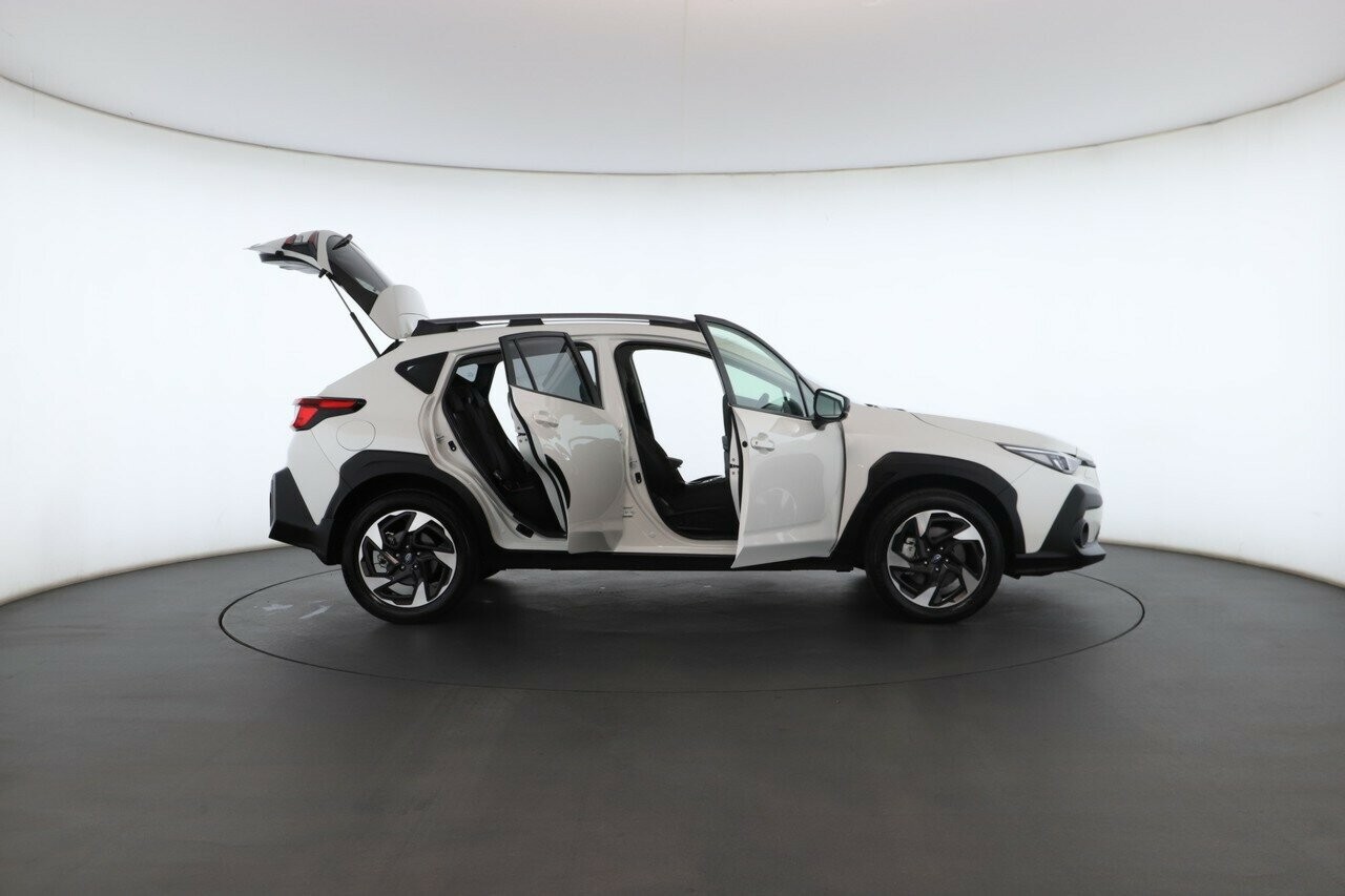 Subaru Crosstrek image 2