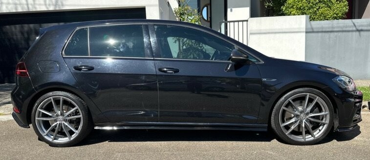 Volkswagen Golf image 2