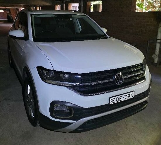 Volkswagen T-cross image 1