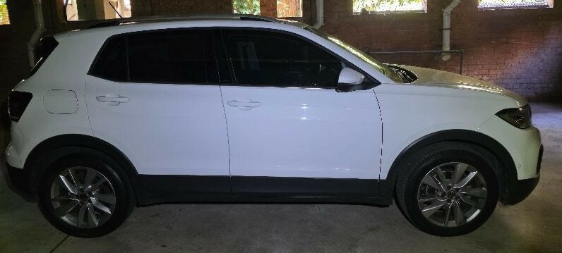 Volkswagen T-cross image 2