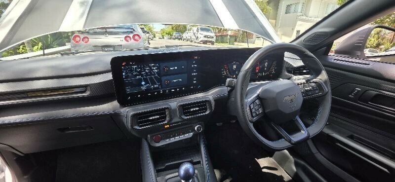 Ford Mustang image 4