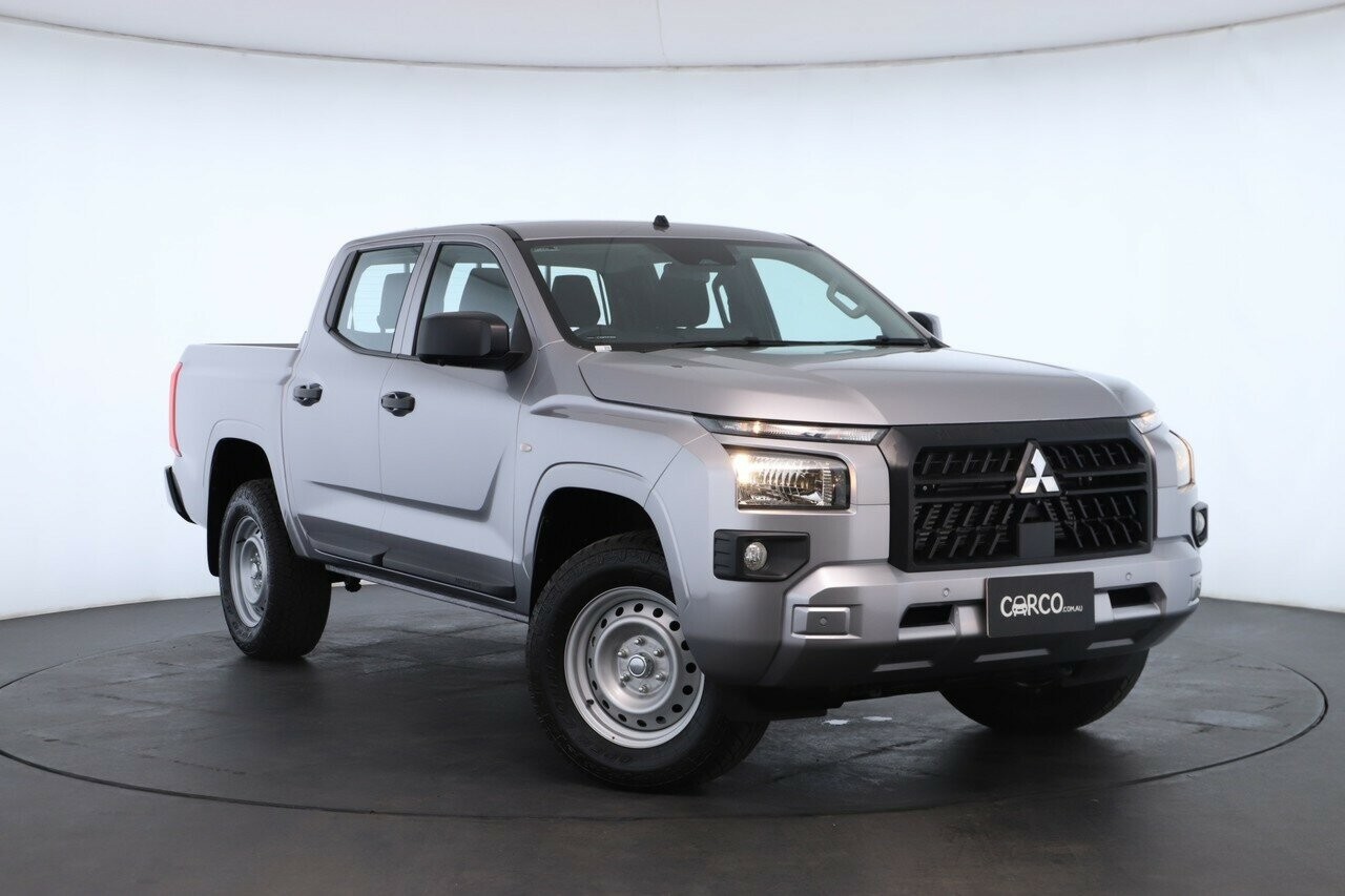 Mitsubishi Triton image 1