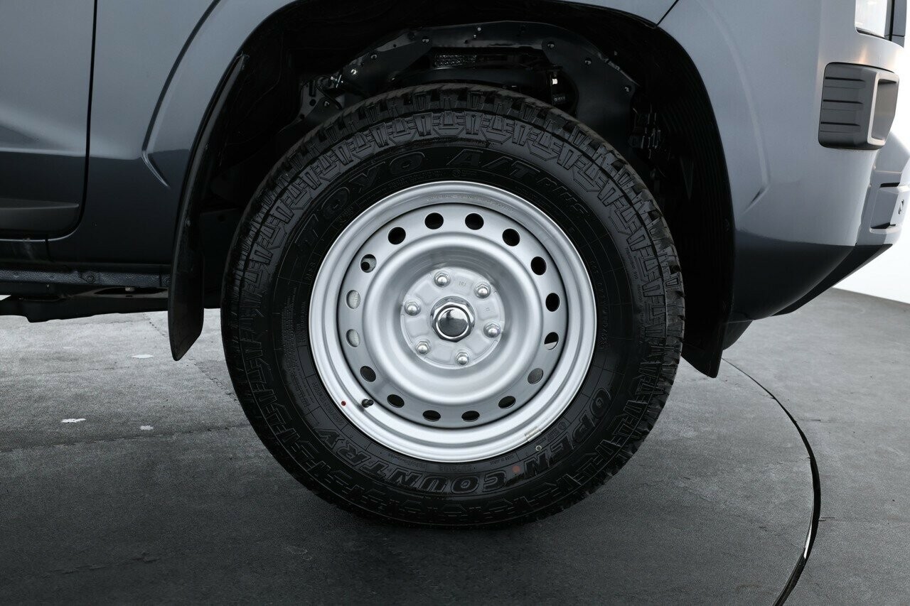 Mitsubishi Triton image 4