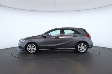 https://vehicle-cdn.autoleague.cloud/34720_61036421_12.jpg
