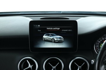 https://vehicle-cdn.autoleague.cloud/34720_61036421_24.jpg