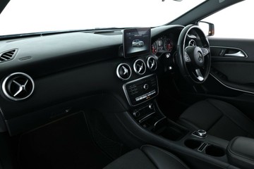 https://vehicle-cdn.autoleague.cloud/34720_61036421_31.jpg