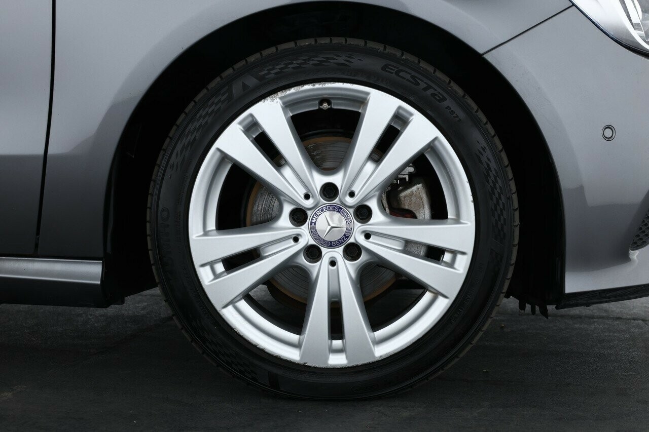 Mercedes Benz A-class image 4