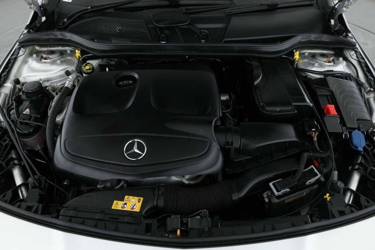 Mercedes Benz Cla-class image 4