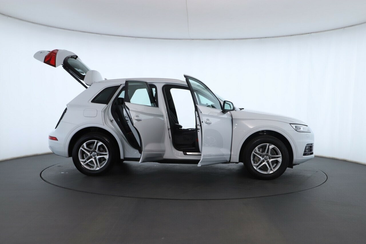Audi Q5 image 2