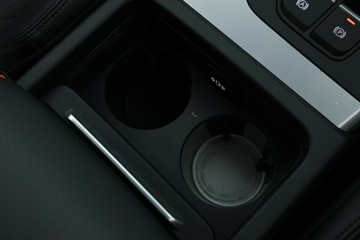 https://vehicle-cdn.autoleague.cloud/34720_61037113_33.jpg