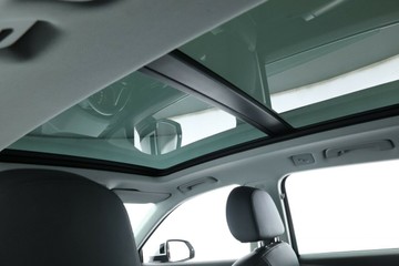 https://vehicle-cdn.autoleague.cloud/34720_61037113_38.jpg