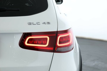 https://vehicle-cdn.autoleague.cloud/34720_61037161_15.jpg