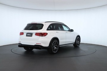 https://vehicle-cdn.autoleague.cloud/34720_61037161_18.jpg