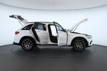 https://vehicle-cdn.autoleague.cloud/34720_61037161_2.jpg