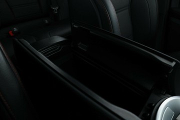 https://vehicle-cdn.autoleague.cloud/34720_61037161_32.jpg