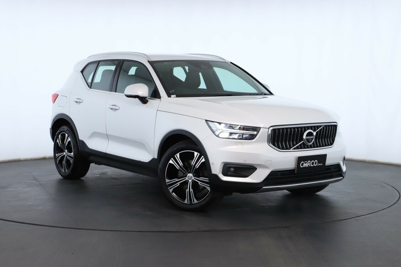 Volvo Xc40 image 1