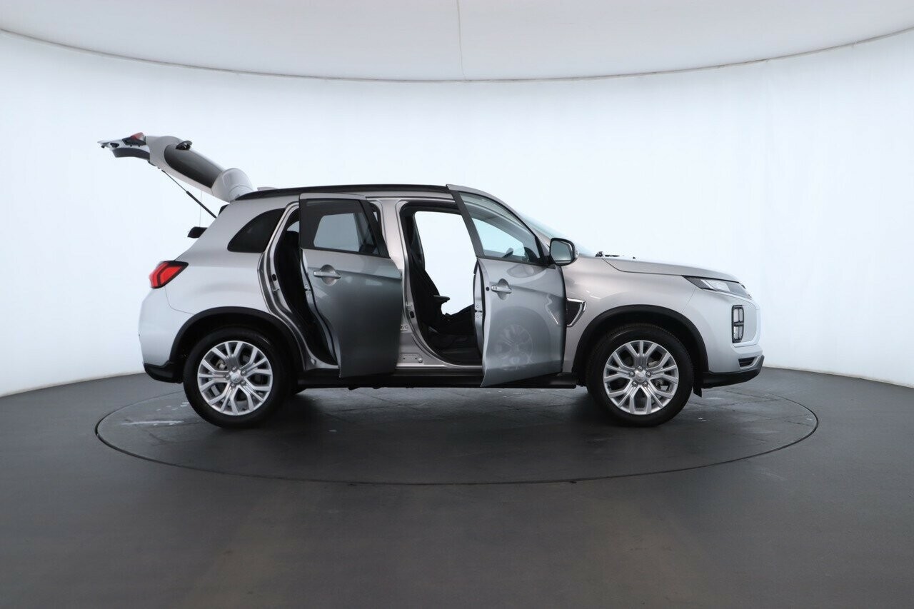 Mitsubishi Asx image 2