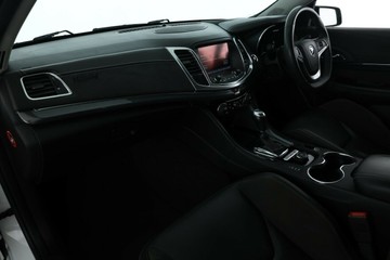 https://vehicle-cdn.autoleague.cloud/34720_61037543_30.jpg
