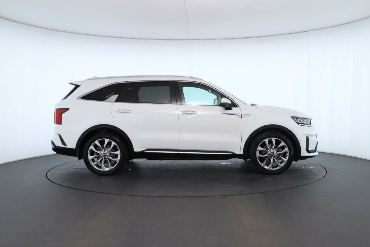 Kia Sorento image 3
