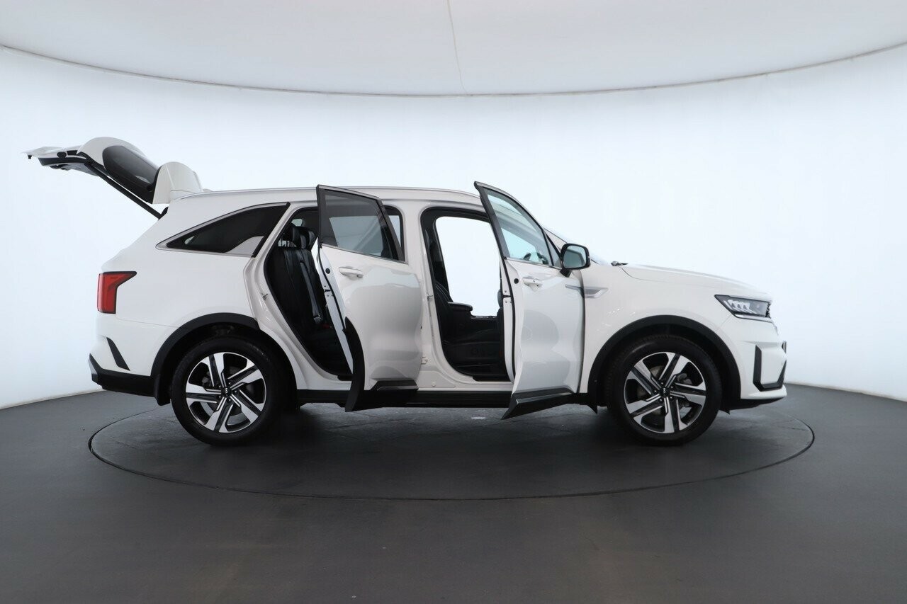 Kia Sorento image 2