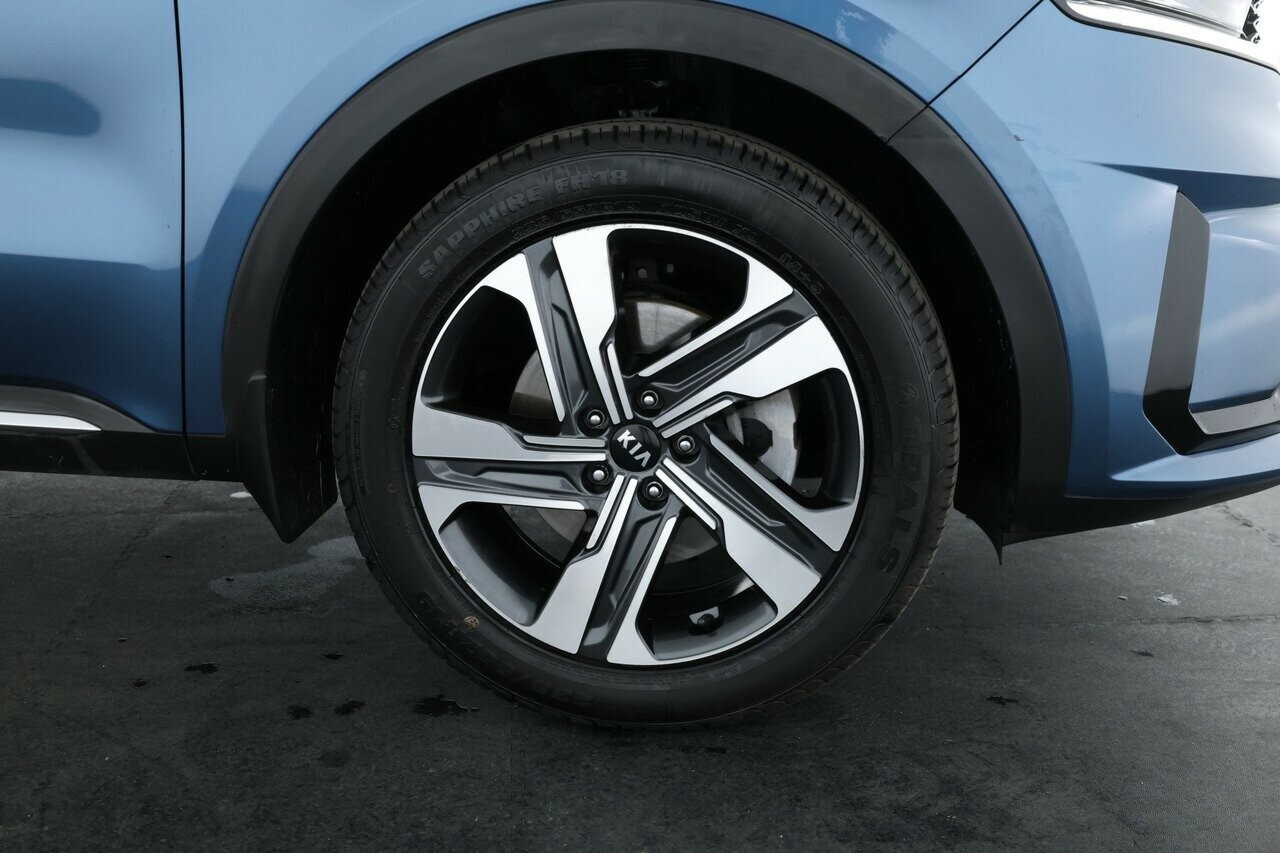 Kia Sorento image 4