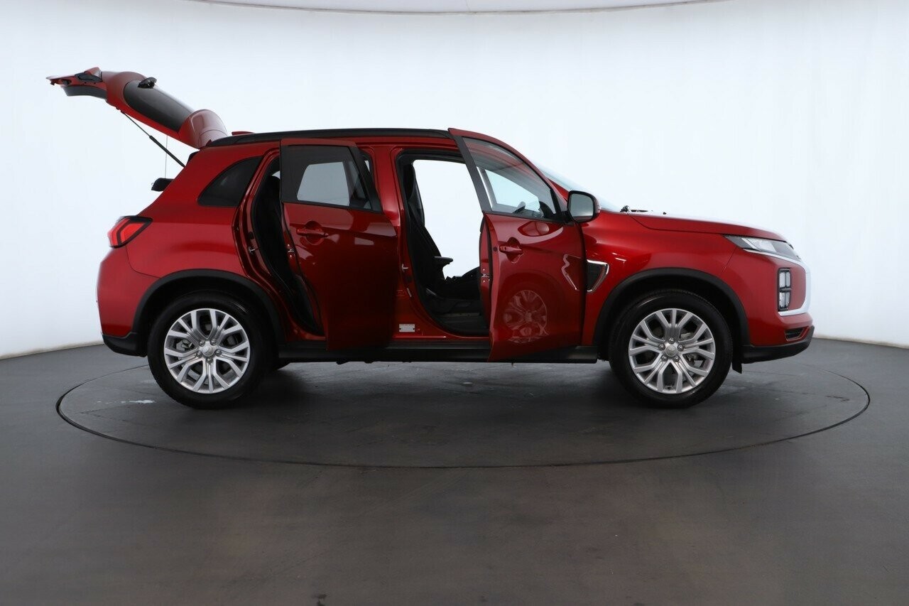 Mitsubishi Asx image 2